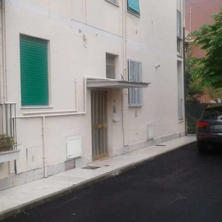 Casa Graziella Apartment เปสการา ภายนอก รูปภาพ