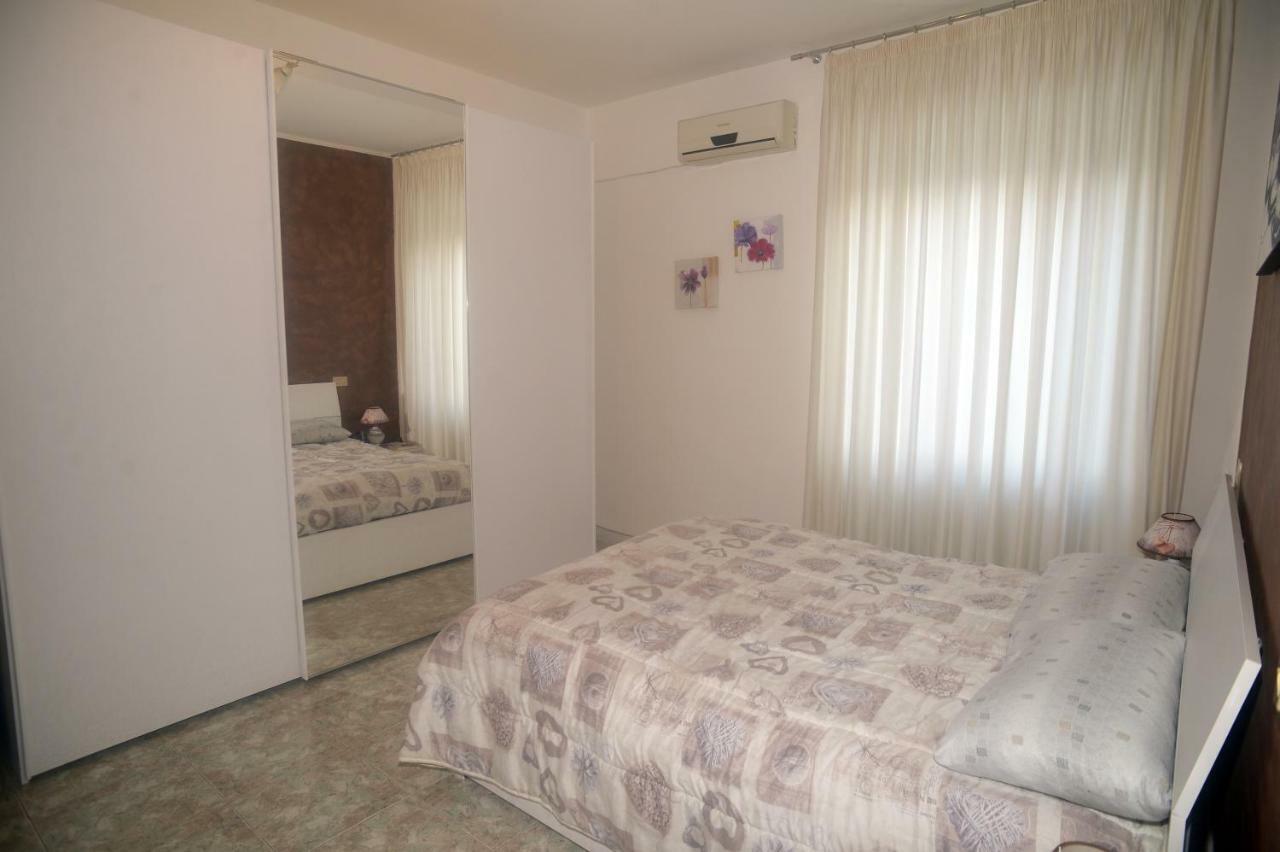 Casa Graziella Apartment เปสการา ภายนอก รูปภาพ